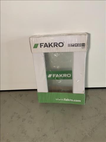 Fakro fts-v U2 takfönster